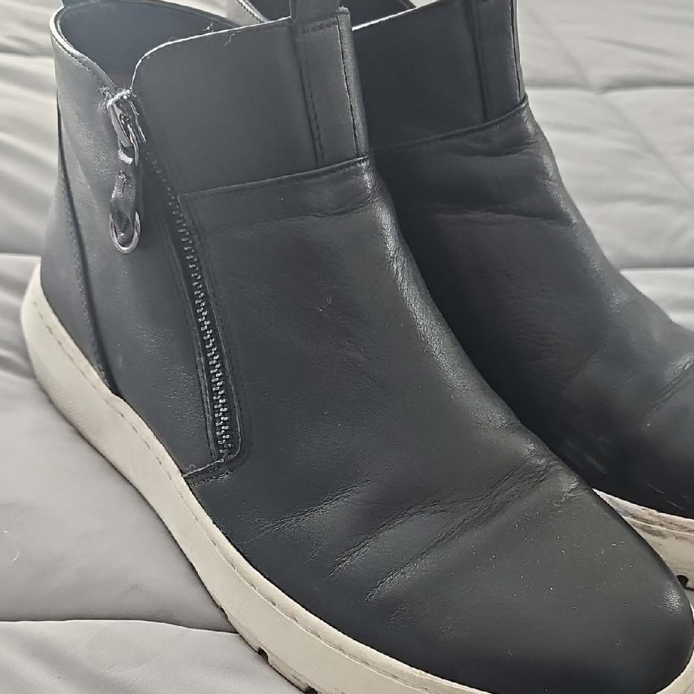 Vionic Black Ankle Boots with White Sole